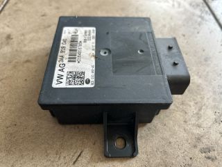 bontott VW PASSAT B7 Feszültségszabályzó