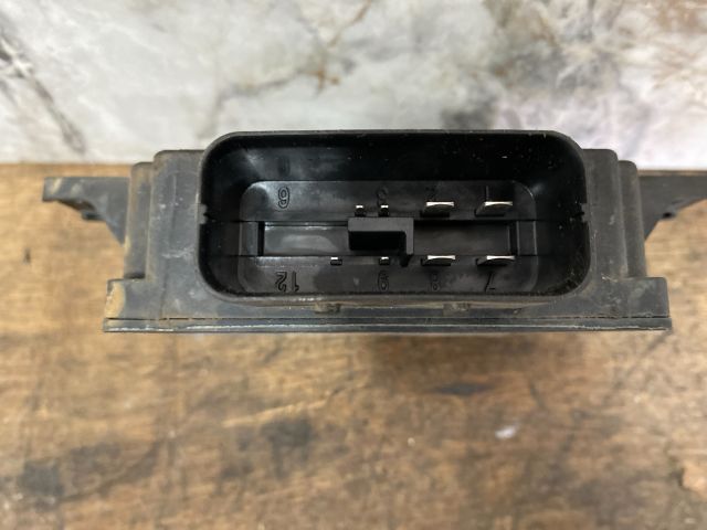 bontott VW PASSAT B7 Feszültségszabályzó