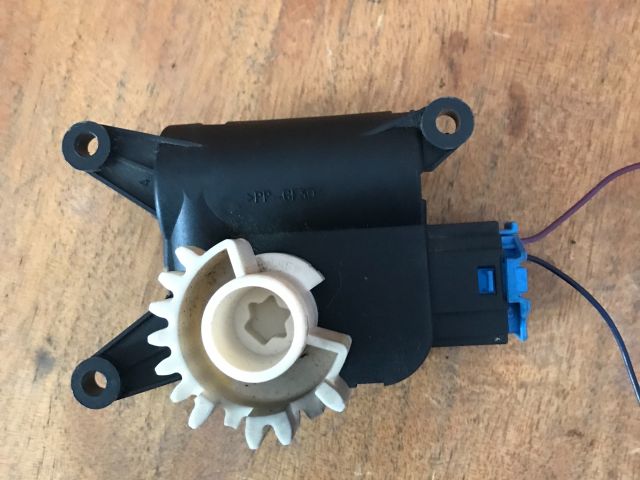 bontott VW PASSAT B7 Fűtés Állító Motor