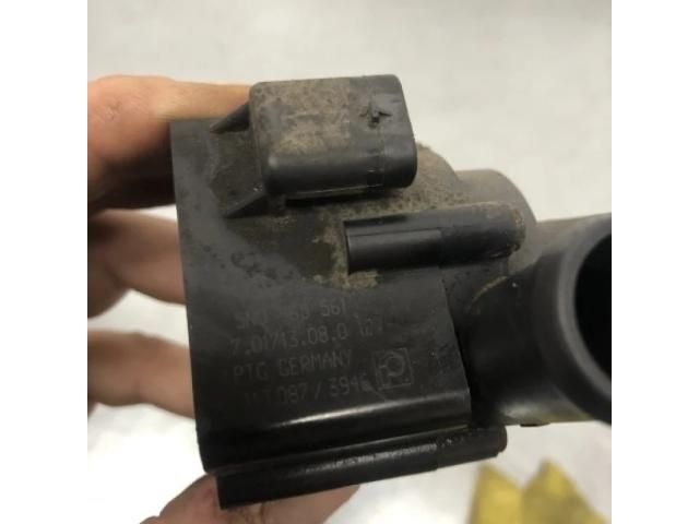 bontott VW PASSAT B7 Fűtéscsap