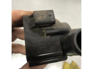 bontott VW PASSAT B7 Fűtéscsap