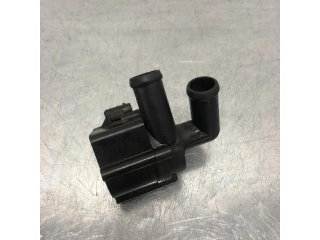 bontott VW PASSAT B7 Fűtéscsap