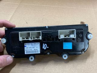 bontott VW PASSAT B7 Fűtéskapcsoló (digit klímás)