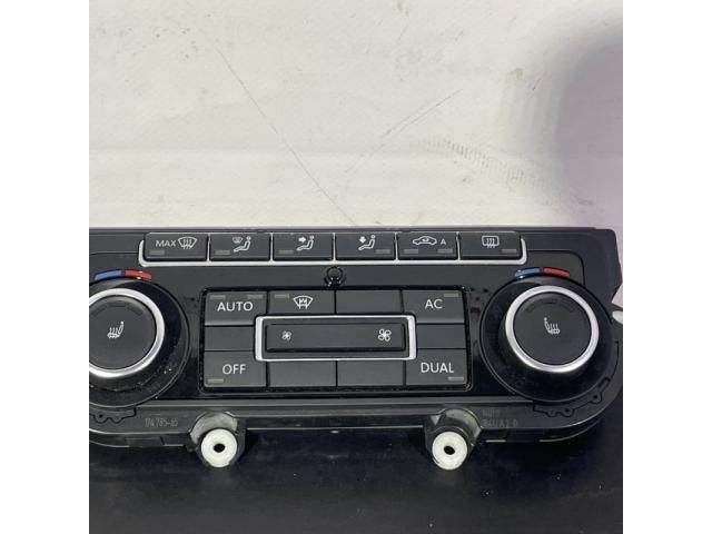 bontott VW PASSAT B7 Fűtéskapcsoló (digit klímás)