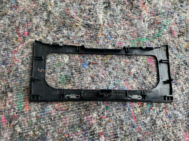 bontott VW PASSAT B7 Fűtéskapcsoló Keret