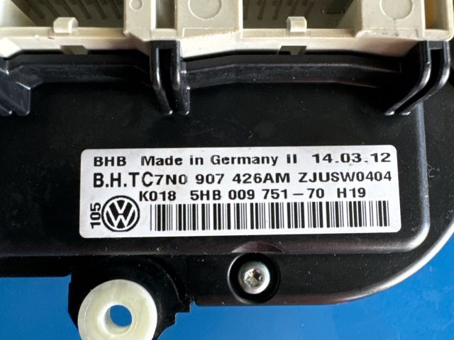 bontott VW PASSAT B7 Fűtéskapcsoló (manuális klímás)