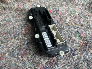 bontott VW PASSAT B7 Fűtéskapcsoló (manuális klímás)