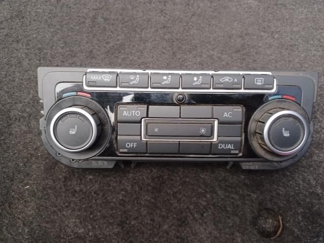bontott VW PASSAT B7 Fűtéskapcsoló