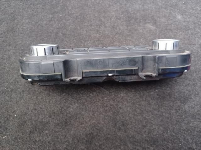 bontott VW PASSAT B7 Fűtéskapcsoló