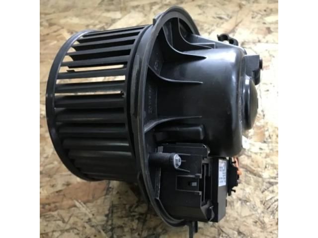 bontott VW PASSAT B7 Fűtőmotor (Klímás)