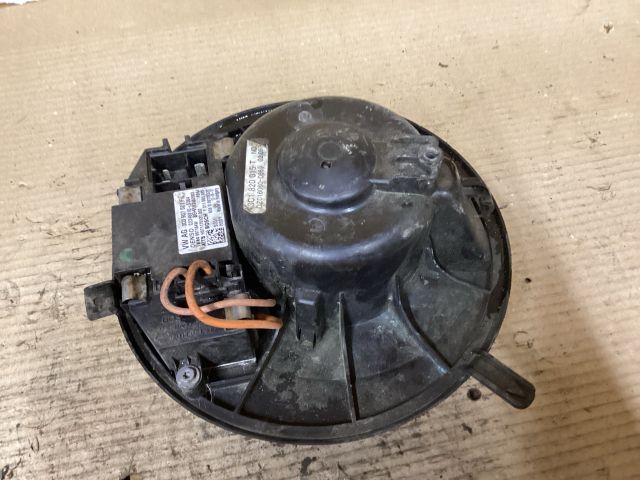 bontott VW PASSAT B7 Fűtőmotor (Klímás)