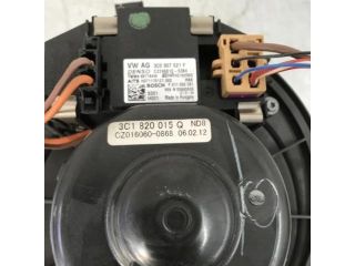 bontott VW PASSAT B7 Fűtőmotor (Klímás)