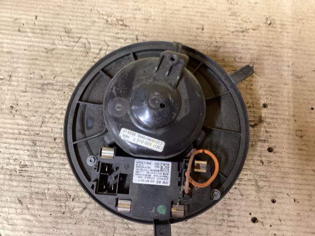 bontott VW PASSAT B7 Fűtőmotor (Klímás)