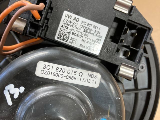 bontott VW PASSAT B7 Fűtőmotor (Klímás)