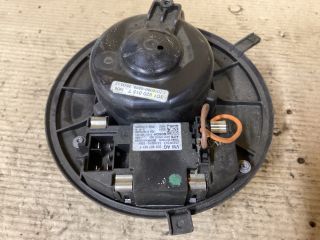 bontott VW PASSAT B7 Fűtőmotor (Klímás)