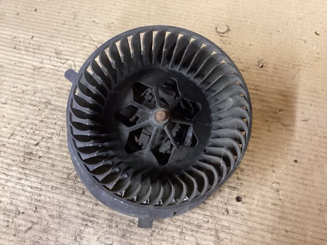 bontott VW PASSAT B7 Fűtőmotor (Klímás)