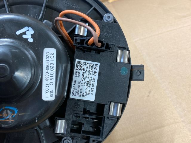 bontott VW PASSAT B7 Fűtőmotor (Klímás)