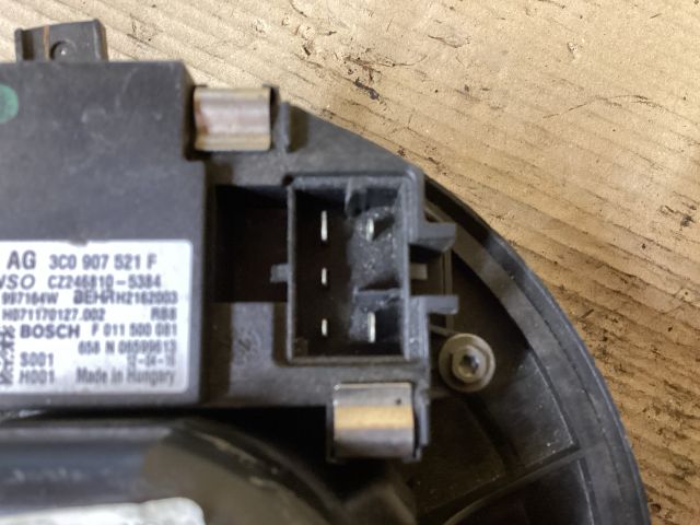 bontott VW PASSAT B7 Fűtőmotor (Klímás)