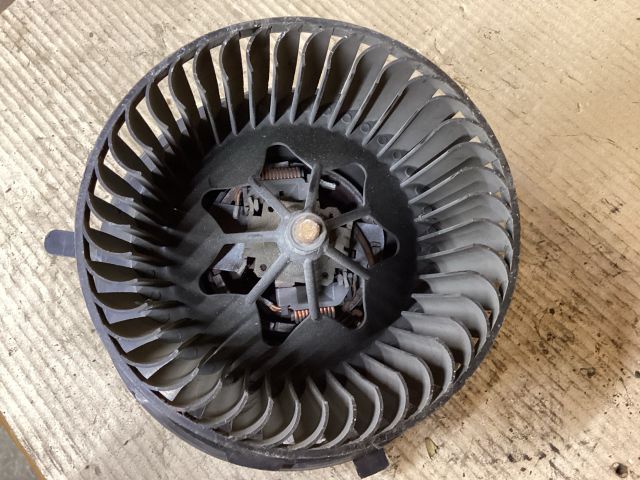 bontott VW PASSAT B7 Fűtőmotor (Klímás)