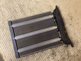 bontott VW PASSAT B7 Fűtőradiátor (Elektromos)