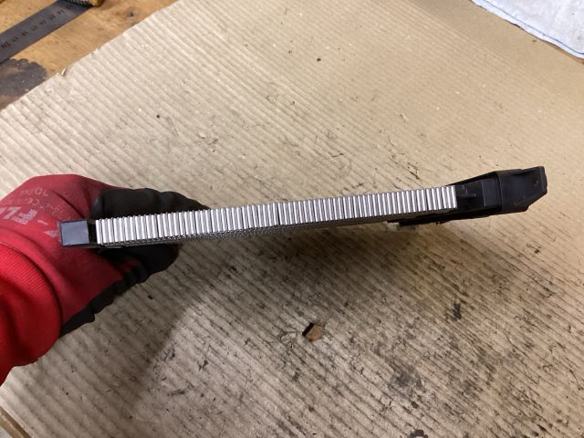 bontott VW PASSAT B7 Fűtőradiátor (Elektromos)