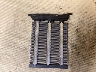 bontott VW PASSAT B7 Fűtőradiátor (Elektromos)