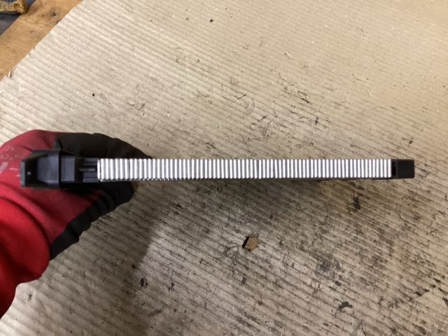 bontott VW PASSAT B7 Fűtőradiátor (Elektromos)