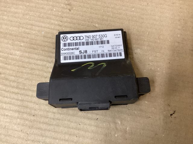 bontott VW PASSAT B7 Gateway Elektronika