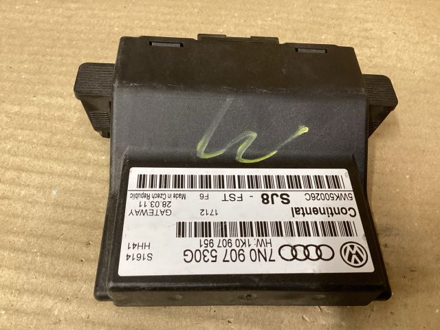 bontott VW PASSAT B7 Gateway Elektronika