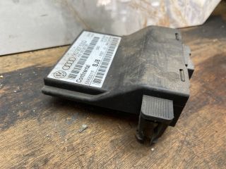 bontott VW PASSAT B7 Gateway Elektronika