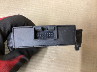 bontott VW PASSAT B7 Gateway Elektronika