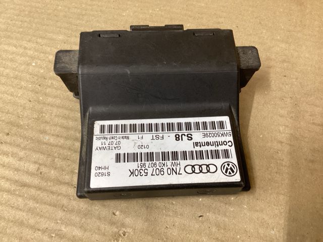 bontott VW PASSAT B7 Gateway Elektronika