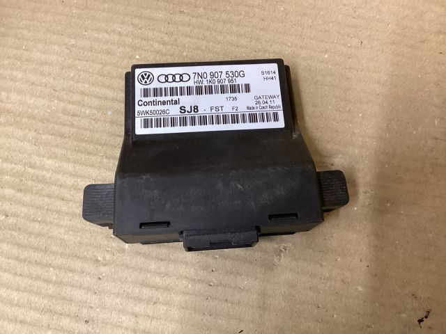 bontott VW PASSAT B7 Gateway Elektronika