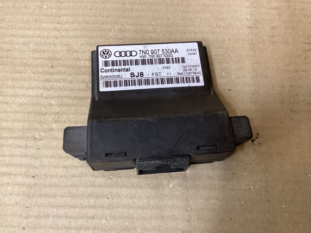bontott VW PASSAT B7 Gateway Elektronika