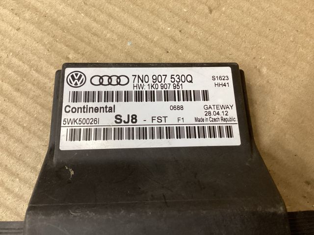 bontott VW PASSAT B7 Gateway Elektronika