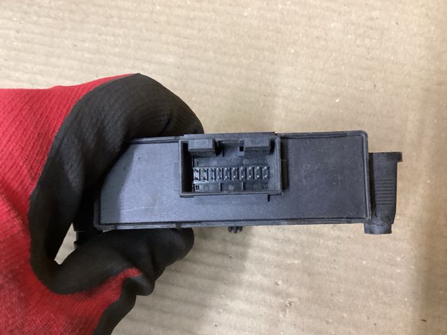 bontott VW PASSAT B7 Gateway Elektronika