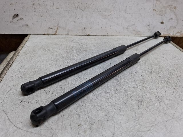 bontott VW PASSAT B7 Gázrugós Kitámasztó Teleszkóp Pár Csomagtérajtó