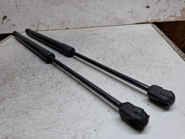 bontott VW PASSAT B7 Gázrugós Kitámasztó Teleszkóp Pár Csomagtérajtó