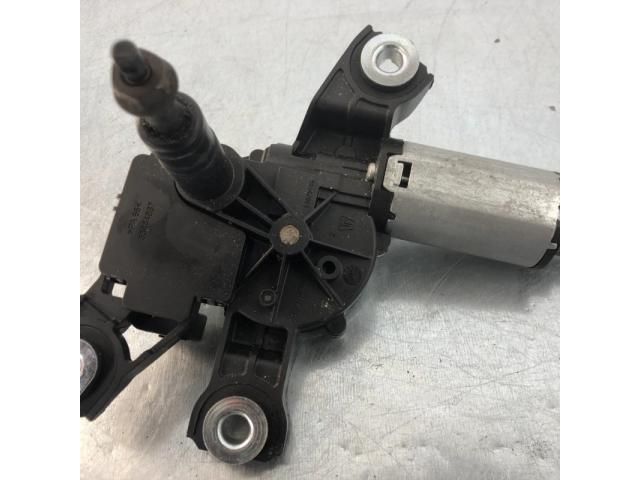 bontott VW PASSAT B7 Hátsó Ablaktörlő Motor
