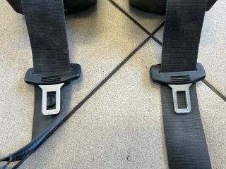 bontott VW PASSAT B7 Hátsó Biztonsági Öv Szett