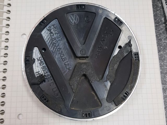 bontott VW PASSAT B7 Hátsó Embléma