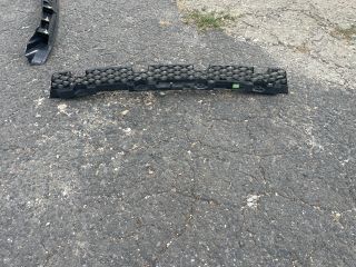 bontott VW PASSAT B7 Hátsó középső Lökhárító Tartó (Műanyag)