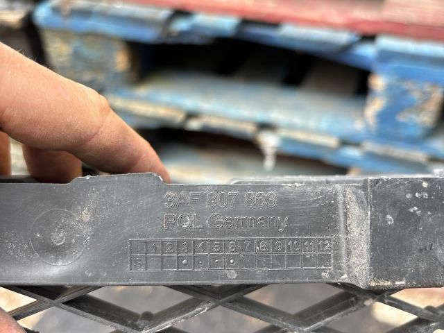 bontott VW PASSAT B7 Hátsó középső Lökhárító Tartó (Műanyag)