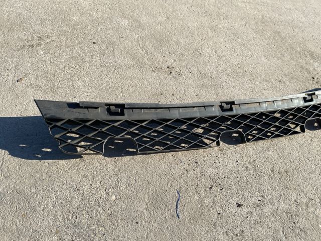 bontott VW PASSAT B7 Hátsó középső Lökhárító Tartó (Műanyag)