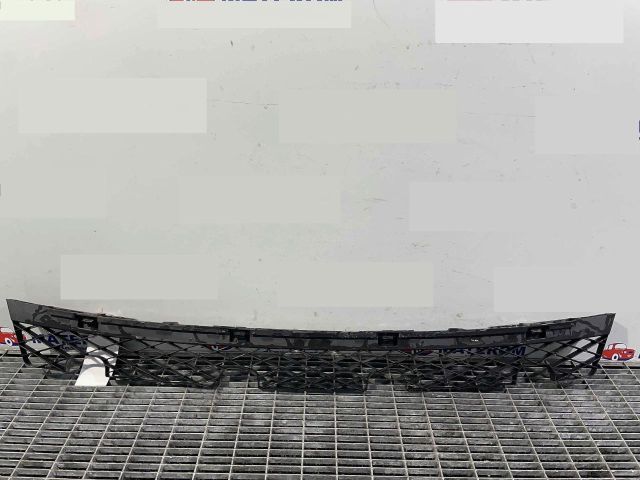 bontott VW PASSAT B7 Hátsó középső Lökhárító Tartó (Műanyag)