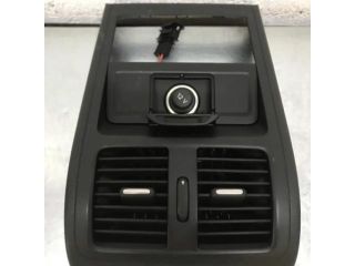 bontott VW PASSAT B7 Hátsó középső Szellőző