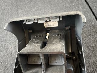 bontott VW PASSAT B7 Hátsó középső Szellőző