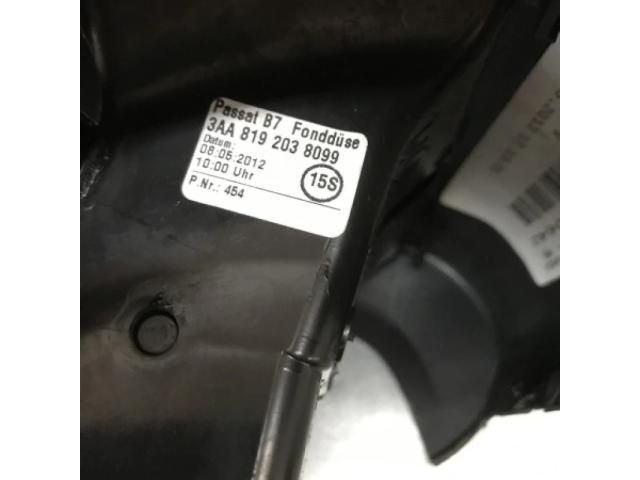 bontott VW PASSAT B7 Hátsó középső Szellőző