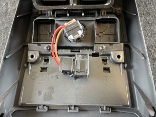 bontott VW PASSAT B7 Hátsó középső Szellőző