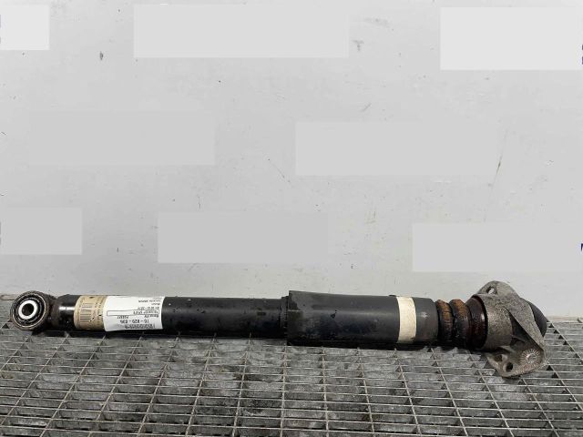 bontott VW PASSAT B7 Hátsó Lengéscsillapító (Pozíciófüggetlen)